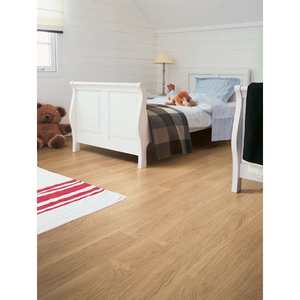 Quick Step Laminate Flooring Eligna White Varnished Oak Planks EL915